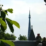 Oda ve Kahvaltı La Gloriette