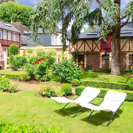 La Gloriette Nocleg ze śniadaniem