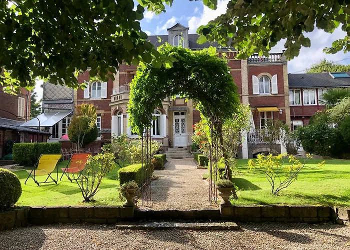 La Gloriette 4* Ruan